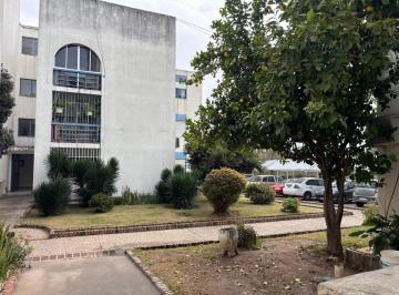 Ingreso · Alquiler – Departamento 1 Dorm. con Cochera - B° Las Palmas
