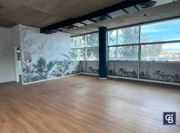Oficina comercial · 105m² · 4 Ambientes · Oficina Corporativa 106 m² en Paseo Champagnat, Pilar | 2 Salas de Reuniones Despacho Recepción