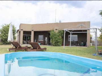 Casa · 150m² · 4 Ambientes · Casa en Venta 4amb C/pileta en La Horqueta de Echeverria Canning