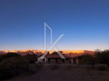 Casa de 4 ambientes, San Carlos · Casa de Campo en San Carlos | Amplitud, Naturaleza y Distinción