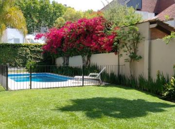 Casa · 225m² · 6 Ambientes · 3 Cocheras · Casa en Alquiler Temporario - Martinez - San Isidro