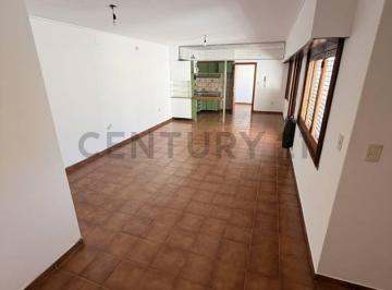 Departamento · 90m² · 3 Ambientes · Departamento en Alquiler | City Bell - Cantilo 15a | por Escalera