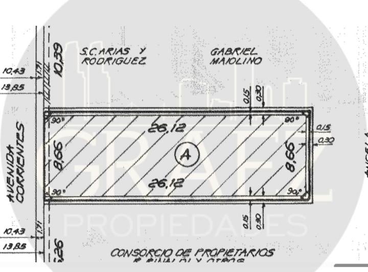 Terreno · 226m²