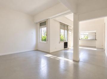 PH · 70m² · 3 Ambientes · Venta PH con Terraza Privada Recoleta