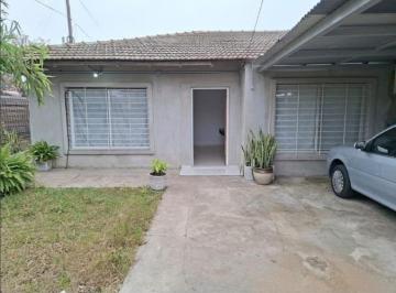 Casa de 4 ambientes, Lomas de Zamora · Casade 4 Ambientes con Garaje