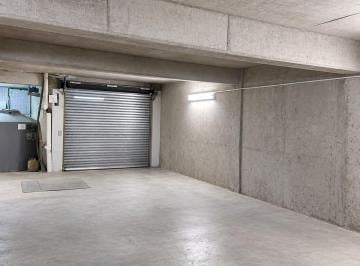 Garage · 12m² · Venta de Cochera Céntrica con Baulera - Bariloche