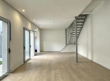 Casa · 100m² · 4 Ambientes · Venta | Casa Tipo PH 2 Dorm. con Patio y Terraza - Jujuy 2400 - Pichincha Rosario