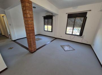 Departamento de 3 ambientes, Almirante Brown · Departamento 3 Ambientes en Alquiler, 2do Piso por Escalera