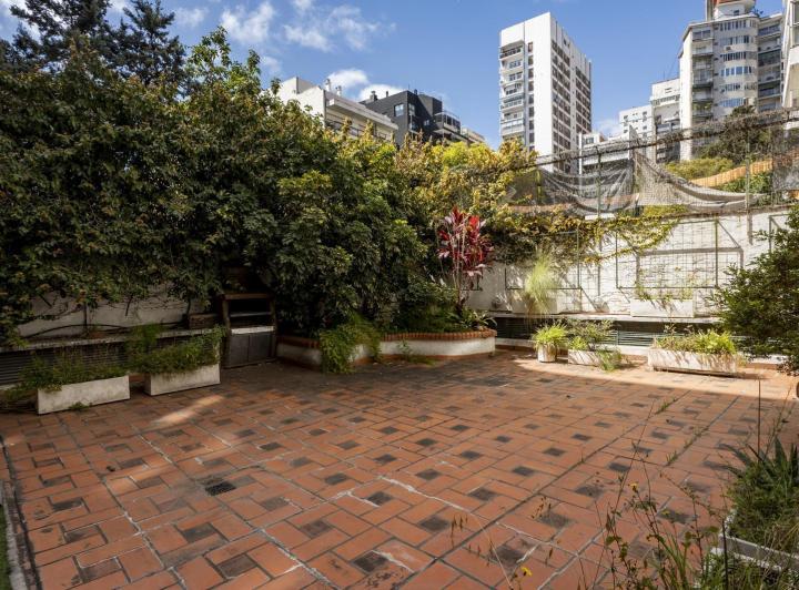 Departamento · 107m² · 4 Ambientes · 1 Cochera
