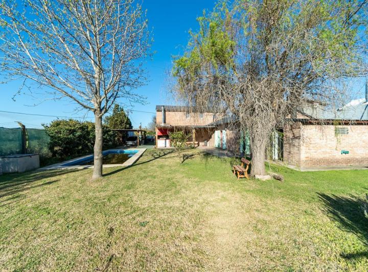 Casa · 127m² · 4 Ambientes · 1 Cochera