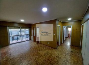 Departamento · 50m² · 3 Ambientes · Alquiler 3amb Original Frente Amplio Balcon Salta y Luro