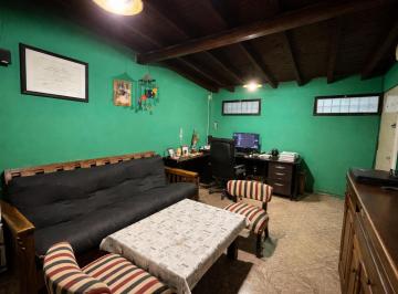 Casa · 156m² · 4 Ambientes · 2 Cocheras · Casa en Rodeo de La Cruz
