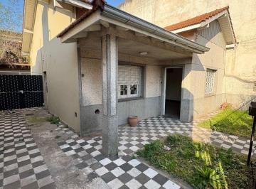 Casa de 4 ambientes, General San Martín · Casa en Venta en Villa Bonich con Patio Parrilla Cochera 2 Dorm. y Galpón