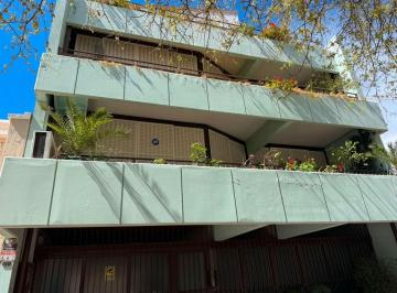 Departamento · 206m² · 7 Ambientes · 2 Cocheras · Venta Departamento Av Belgrano Ciudad Mendoza