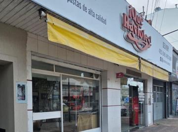 Local comercial , San Isidro · Local Comercial con Excelente Ubicación en Martínez. 75 m²