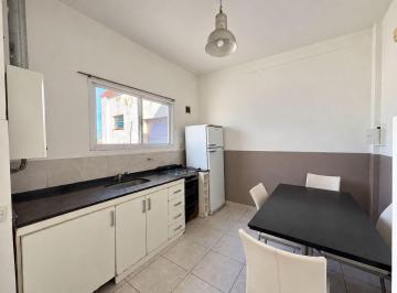 Departamento · 43m² · 2 Ambientes · Venta 2 Ambientes en Boedo - 3er Piso por Escalera