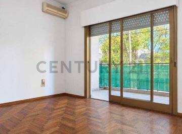 PH · 176m² · 3 Ambientes · Venta PH 3 Ambientes, Patio, Balcón, Terraza y Dos Locales.