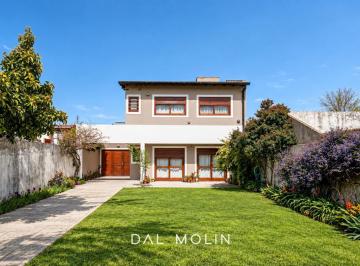 Casa · 136m² · 3 Ambientes · 4 Cocheras · Venta | Casa | 3 Ambientes | Santa Monica | Parque | Garage | Apta Crédito | Pinos de Anchorena