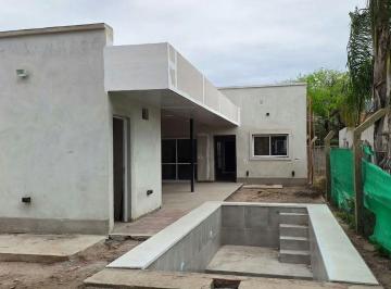 Casa · 100m² · 3 Ambientes · Casa en Atahona