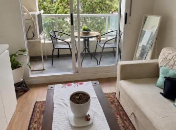 Departamento · 49m² · 3 Ambientes · Venta de Apartamento de 2 Dorm. con Renta en Cordón, Montevideo