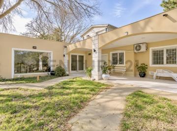 Casa · 200m² · 4 Ambientes · Venta Casa 4 Ambientes Sierra de Los Padres