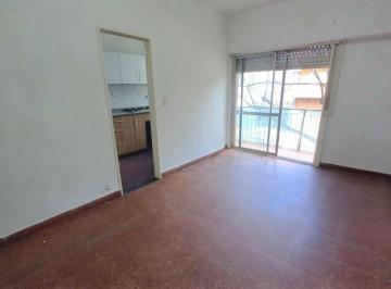 Departamento de 3 ambientes, Liniers · Departamento 3 Ambientes Frente, Balcon, Cocina Comedor. Liniers.