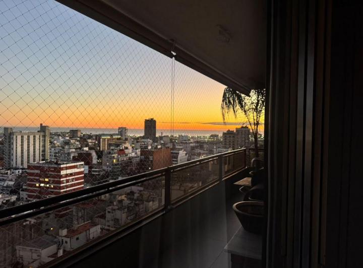 Departamento · 82m² · 4 Ambientes · 1 Cochera
