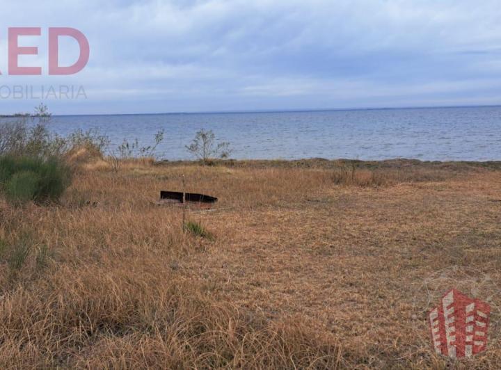 Terreno · 348m²