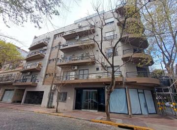 Departamento · 65m² · 2 Ambientes · 1 Cochera · Alquiler Departamento 2 Ambientes Muy Amplio, 2 Balcones, Cochera Cub. Bien Ubicado