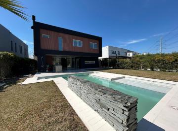 Casa · 300m² · 7 Ambientes · 5 Cocheras · Venta Casa a Estrenar 7 Ambientes C/ Piscina - Barrio Tipas - Nordelta, Tigre