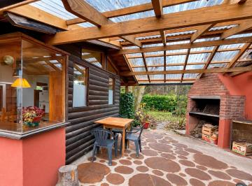 Casa · 50m² · 3 Ambientes · Casa Chalet en Alquiler en Kilóm, Bariloche, Patagonia