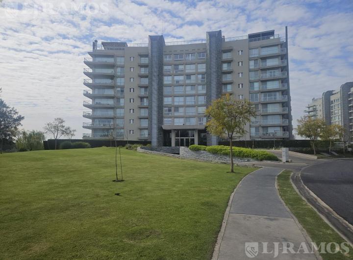 Departamento · 135m² · 4 Ambientes · 2 Cocheras