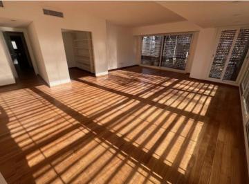 Departamento · 190m² · 4 Ambientes · 2 Cocheras · Departamento 4 Ambientes en Alquiler en Belgrano