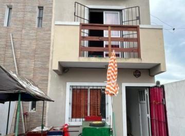 Departamento · 55m² · 3 Ambientes · 1 Cochera · Dúplex en Venta - 2 Dorm. 2 Baños - 91 m² - Mar del Tuyú
