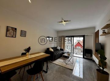Departamento · 43m² · 2 Ambientes · En Venta Dos Ambientes Al Frente con Balcon, Terminal Vieja