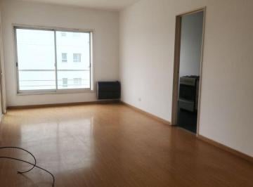 Departamento de 2 ambientes, Coghlan · Alquiler 2 Ambientes con Balcón y Cocina Separada en Coghlan. Pileta y Vigilancia 24hs
