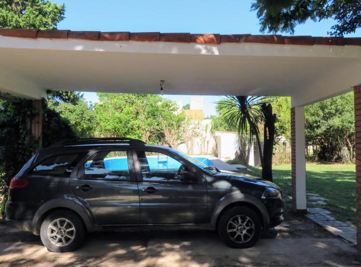 Casa · 200m² · 3 Dormitorios · 2 Cocheras