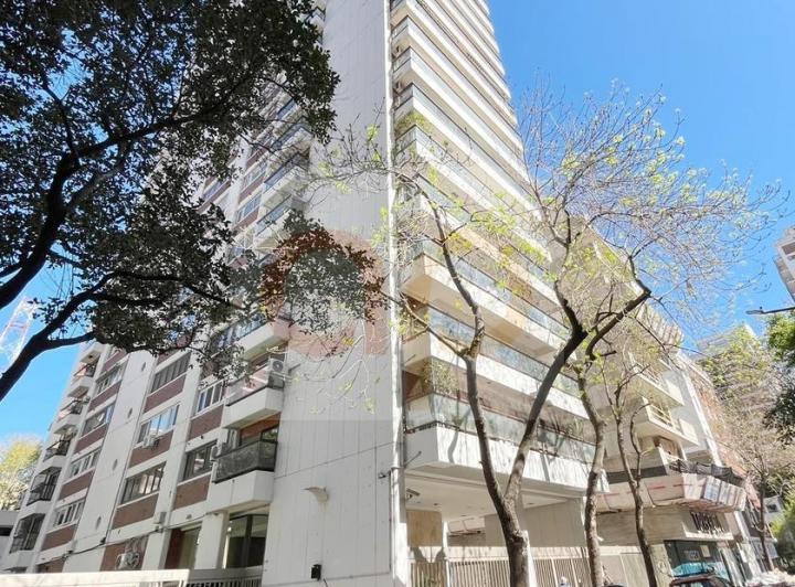 Departamento · 240m² · 5 Ambientes · 2 Cocheras