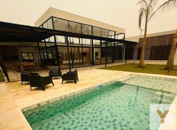 Casa · 313m² · 6 Ambientes · 2 Cocheras · Casa en Venta - 5 Dorm. 5 Baños - 1000 m² - San Cosme, Corrientes