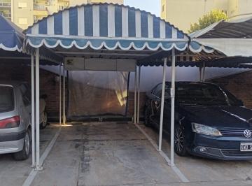 Garage · 13m² · 1 Cochera · Cochera en Venta - 13 m² - Morón