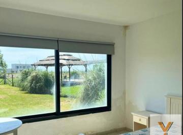 Casa · 136m² · 6 Ambientes · Casa en Venta - 3 Dorm. 2 Baños - Escobar