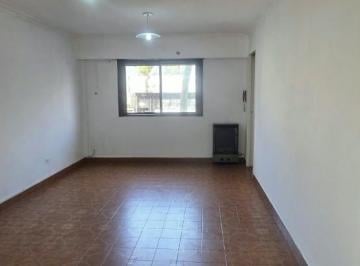 Departamento de 2 ambientes, Quilmes · Departamento 2 Ambientes Frente Quilmes Oeste