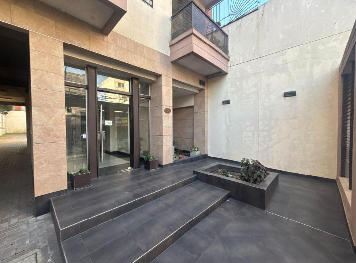 Departamento · 50m² · 2 Ambientes · 1 Cochera