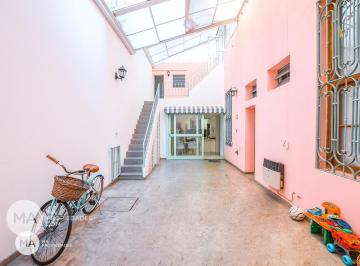 Casa · 135m² · 5 Ambientes · Casa de Pasillo, 3 Dorm. - 9 de Julio 1600 - Centro Rosario | Venta