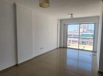 Departamento de 1 ambiente, Flores · Monoambiente Al Frente con Balcón