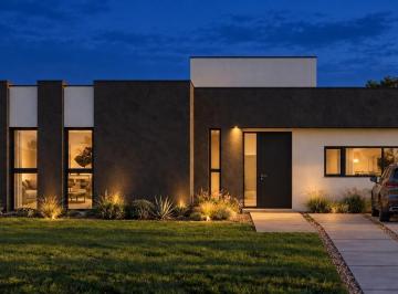 Casa · 172m² · 5 Ambientes · 1 Cochera · Venta de Casa 3 Dorm en Construccion - Los Canales de Plottier - Plottier, Neuquén