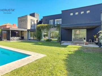 Casa de 8 ambientes, Pilar · Casa en Venta en Barrio St´matthew´s 3 Dorm + Lavadero + Dep de Servicio + Lav + Escritorio + Apto Credito