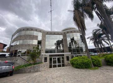 Oficina comercial · 128m² · 3 Ambientes · 3 Cocheras · Oficina en Las Lomas de San Isidro