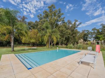 Casa · 323m² · 4 Ambientes · 2 Cocheras · Casa en Venta en Fincas de San Vicente