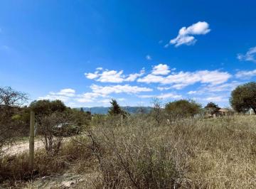 Terreno · 1071m² · Venta Terreno en Siquiman 1071 m² con Vista